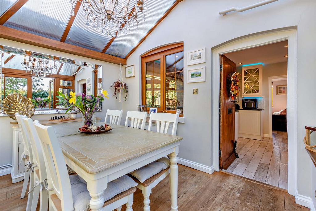8666530-interior14-800.jpg
