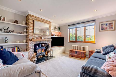 undefined, Station Hill, East Farleigh, Maidstone