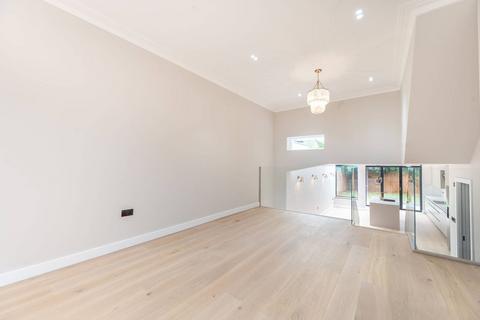 4 bedroom terraced house for sale, Vespan Road, Shepherd's Bush, London, W12