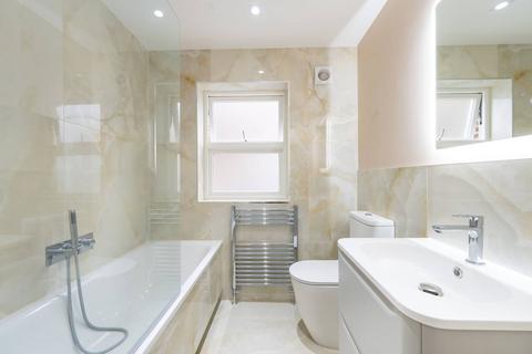 4 bedroom terraced house for sale, Vespan Road, Shepherd's Bush, London, W12
