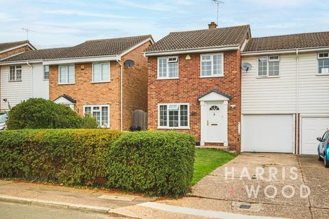 4 bedroom end of terrace house for sale, Juniper Crescent, Witham, Essex, CM8