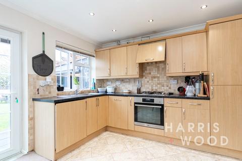 4 bedroom end of terrace house for sale, Juniper Crescent, Witham, Essex, CM8