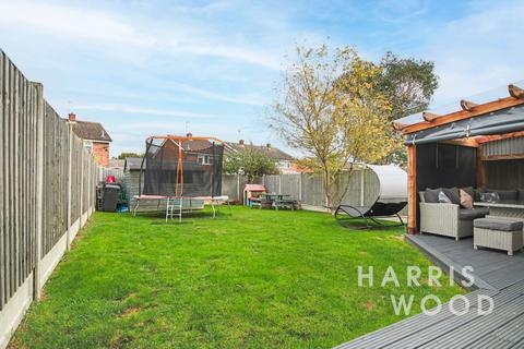 4 bedroom end of terrace house for sale, Juniper Crescent, Witham, Essex, CM8