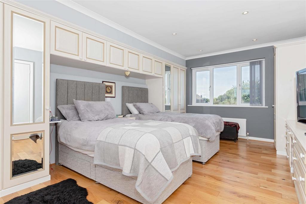 The Boulevard  3.jpg