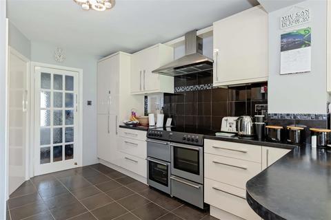 4 bedroom detached house for sale, The Boulevard, Worthing