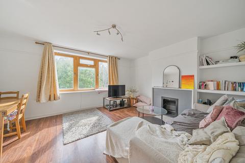 2 bedroom maisonette for sale, Eltham Road, London, SE12