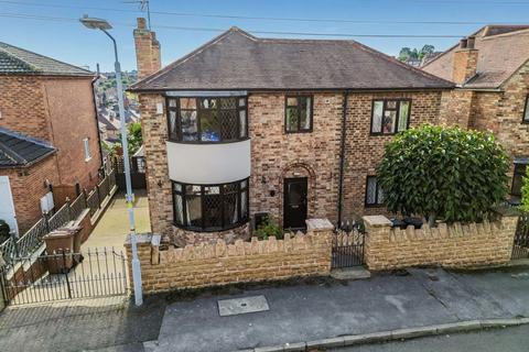 4 bedroom detached house for sale, Imperial Avenue, Gedling, Nottingham