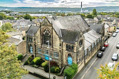 undefined, Spaines Road, Huddersfield HD2