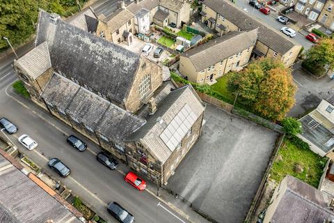 undefined, Spaines Road, Huddersfield HD2