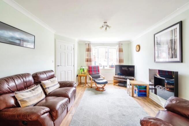 1912 BDF114991 IMG 15 0000 max 656x437.jpeg