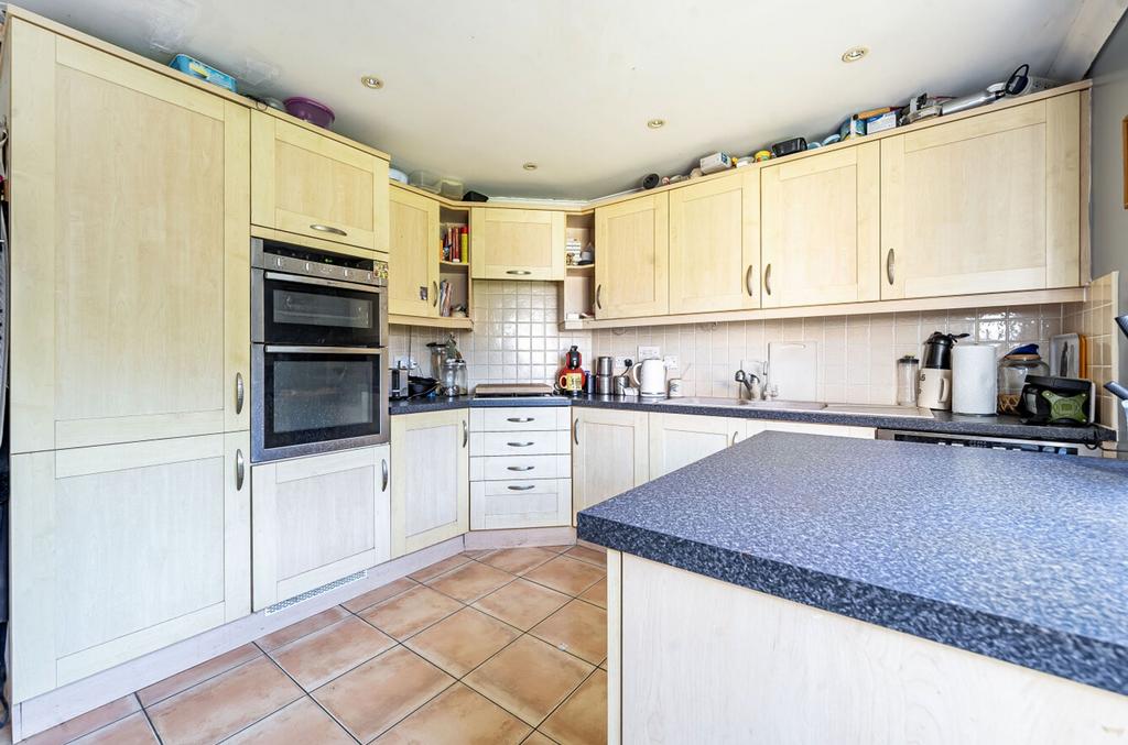 Kitchen breakfast room