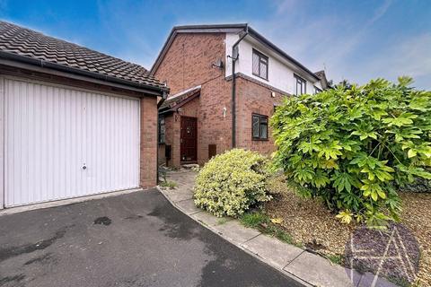 2 bedroom flat for sale, Ashdown Close, Sefton PR8