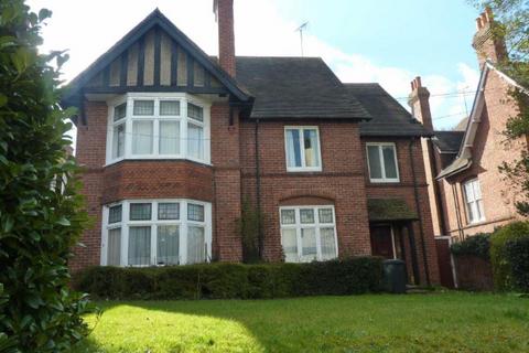 undefined, Room 4, 24 Redlands Road