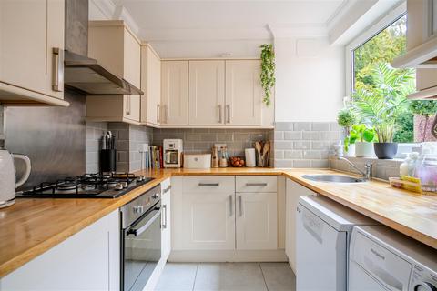 undefined, The Glen, Sunninghill