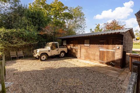 undefined, Meath Green Lane, Horley RH6