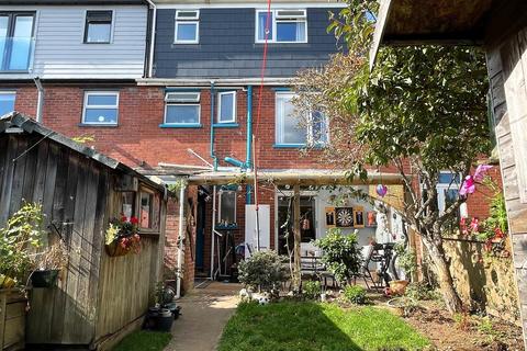 4 bedroom terraced house for sale, Pamela Road, Exeter EX1