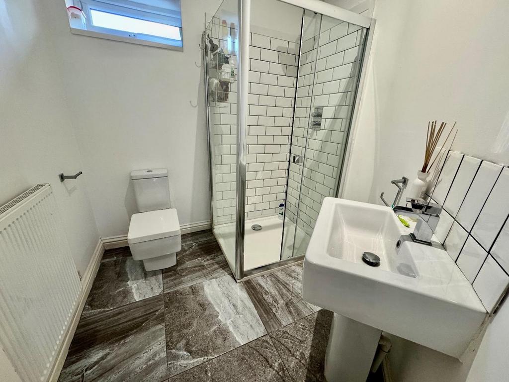Shower Room/w.c.