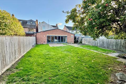 5 bedroom detached house for sale, Sycamore Road, Middlesbrough