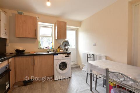 56 Abbey Road, Ilford, IG2 7NA