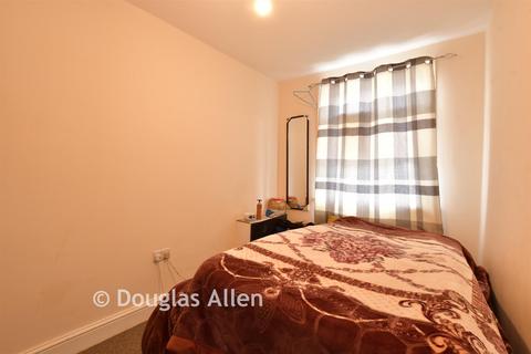 56 Abbey Road, Ilford, IG2 7NA