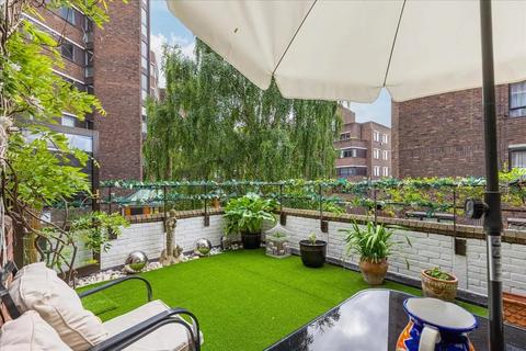 undefined, Eternit Walk, London, SW6