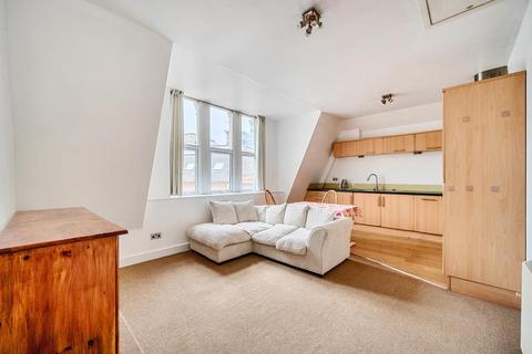 2 bedroom apartment to rent, Kings Road,  Reading,  RG1