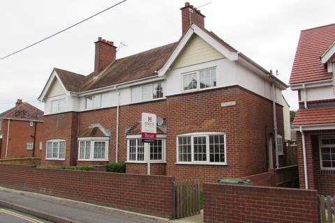 3 bedroom semi-detached house to rent - The Avenue, Freshwater, Isle Of Wight, PO39