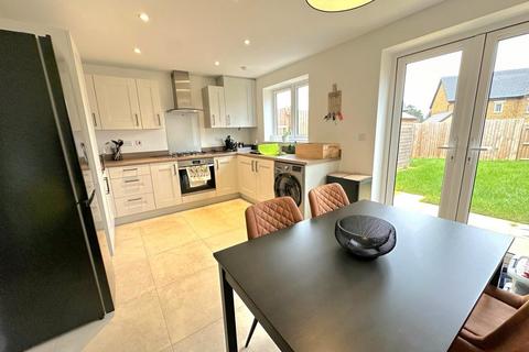 undefined, Ramfield Crescent, Northampton NN4