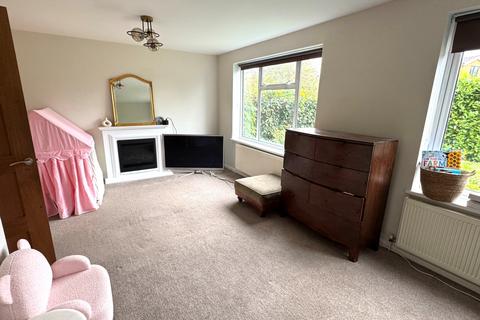 undefined, Mead Close, Egham, Surrey, TW20