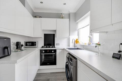 3 bedroom terraced house for sale, Piquet Road, Penge, London, SE20