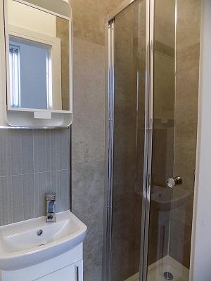 Ensuite In Room 1