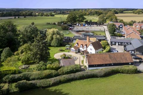 undefined, Pottersheath Road, Welwyn, AL6