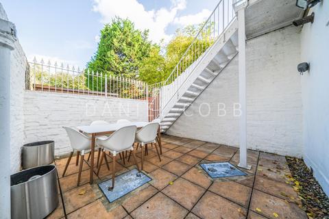 2 bedroom flat for sale, Lollard Street, London, SE11