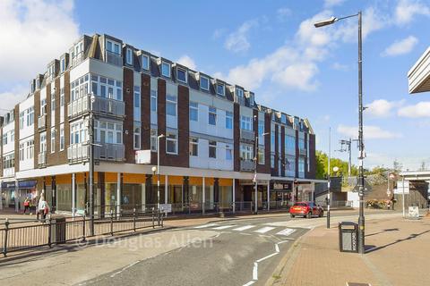 1 bedroom apartment for sale, High Street, Wickford, Essex