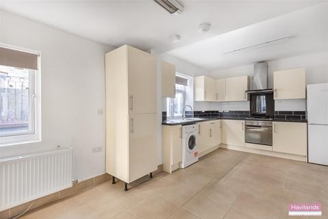 undefined, High Road, Wood Green, N22