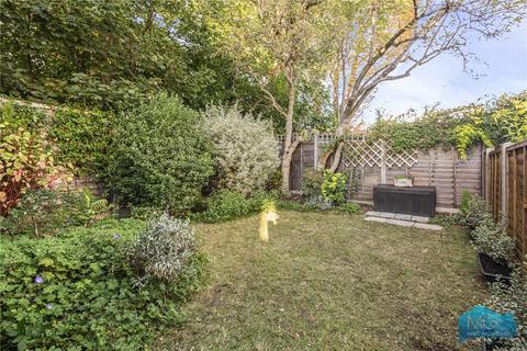 undefined, Chislehurst Avenue, North Finchley, London, N12