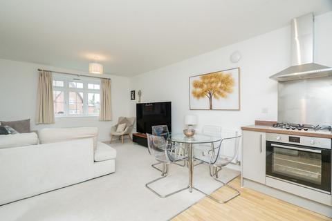 2 bedroom apartment for sale, Greenford Crescent, Monkston Park, Milton Keynes, MK10