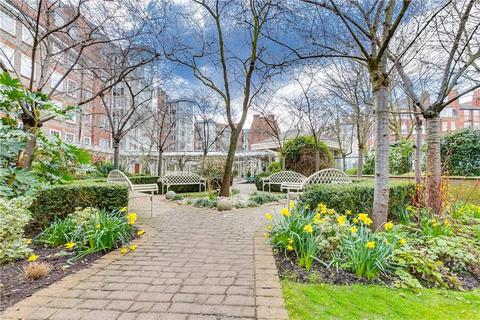 2 bedroom flat to rent, Crown Lodge, London SW3