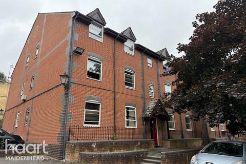 undefined, Dale Road, READING