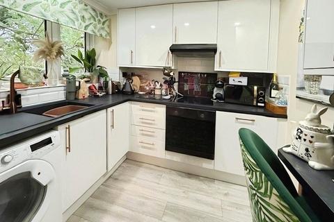 undefined, Firs Avenue, Windsor, Berkshire