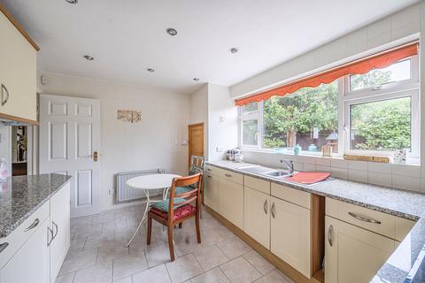 56 Manor Road, Sutton, SM2 7AG