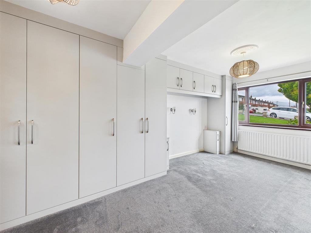 CAM05476 G0-PR0068-STILL016.jpg