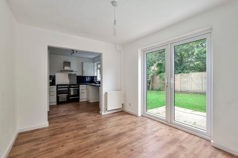 undefined, Mitchell Close, Bovingdon, HP3
