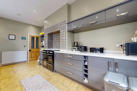4 bedroom terraced house for sale, Morpeth Avenue, South Shields, Tyne and Wear, NE34 0SF