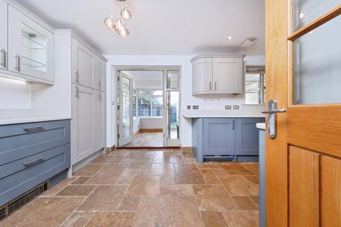 undefined, Kennel Lane, Towcester NN12