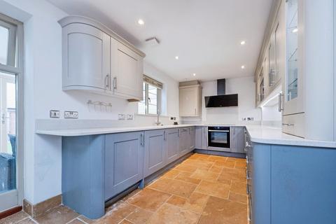undefined, Kennel Lane, Towcester NN12
