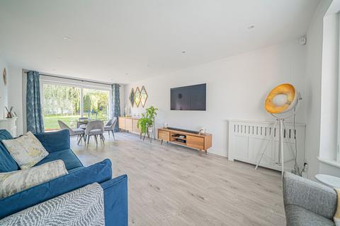 undefined, Starbold Crescent, Knowle, B93