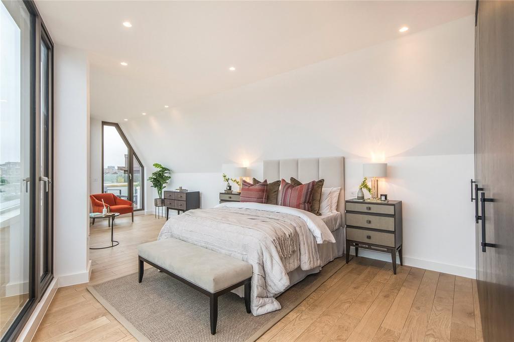 Principal Bedroom