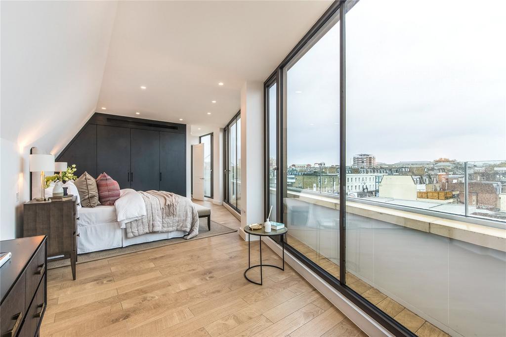 Principal Bedroom