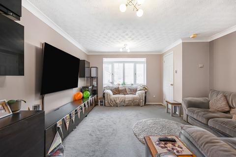 undefined, Coltsfoot, Welwyn Garden City, Hertfordshire, AL7